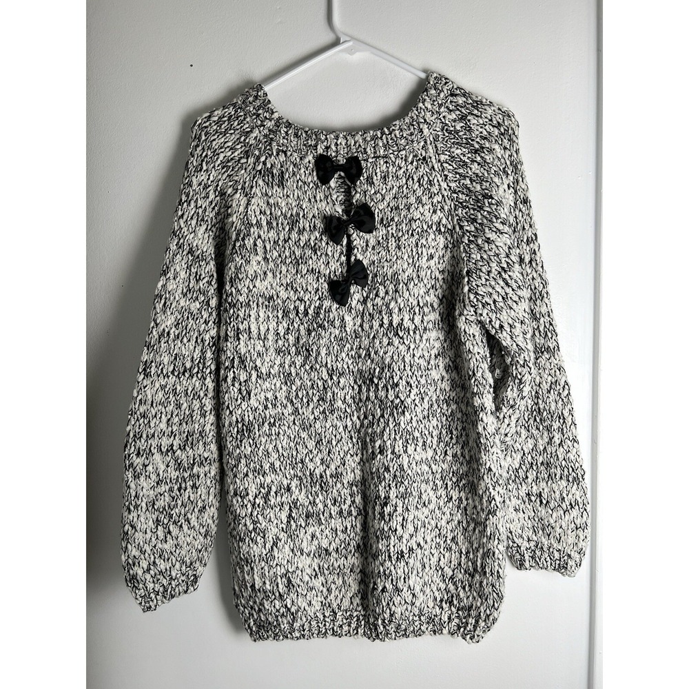 Shein Women's Black And White Chunky Sweater With Bows In‎ Back Size Large